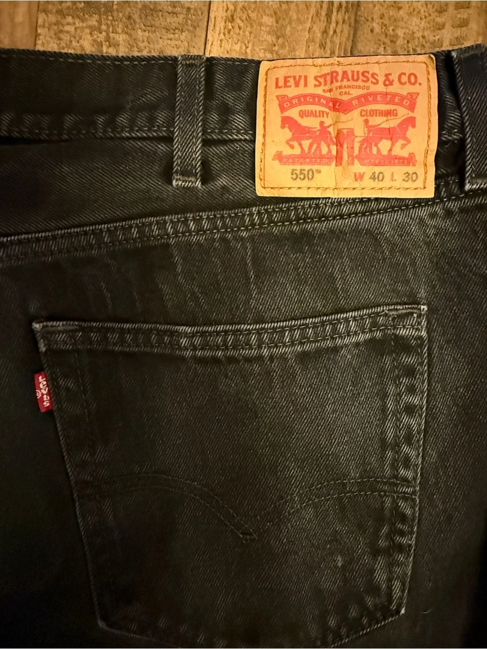 Levi’s 550 Relaxed Fit Black Jeans Men’s Size 40x30